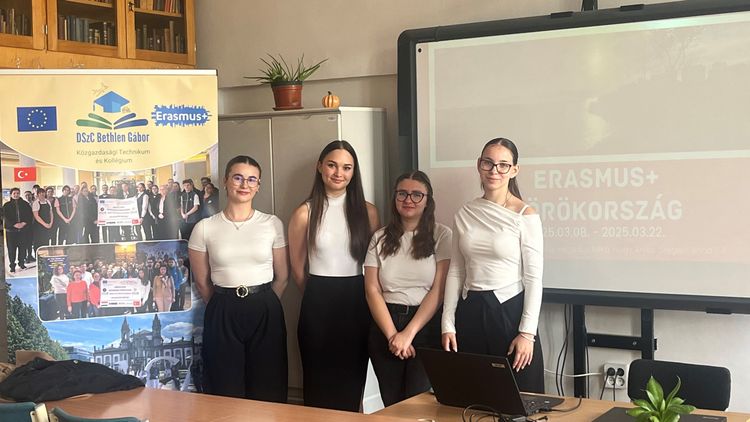 Erasmus+